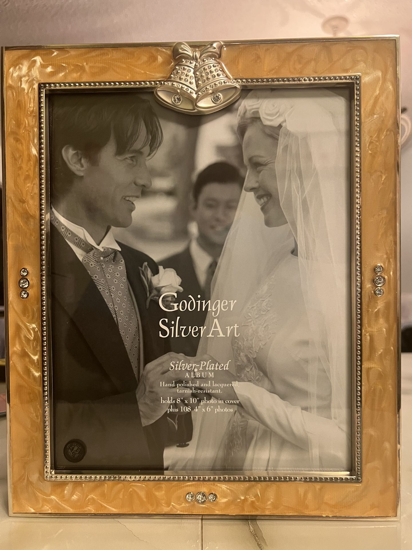 IVORY CREAM ENAMEL PHOTO ALBUM Pearl Wedding Holiday Gift