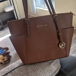 MK Purse