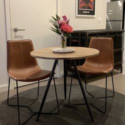 Round Table - West Elm (Chairs AREN’T for sale)