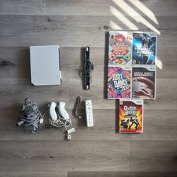 Nintendo Wii Bundle #2