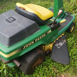 John Deer Sx75 30inch Cut 9hp Runs Great 