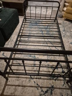 Twin bed frame