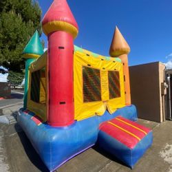 Bounce House. Jumper