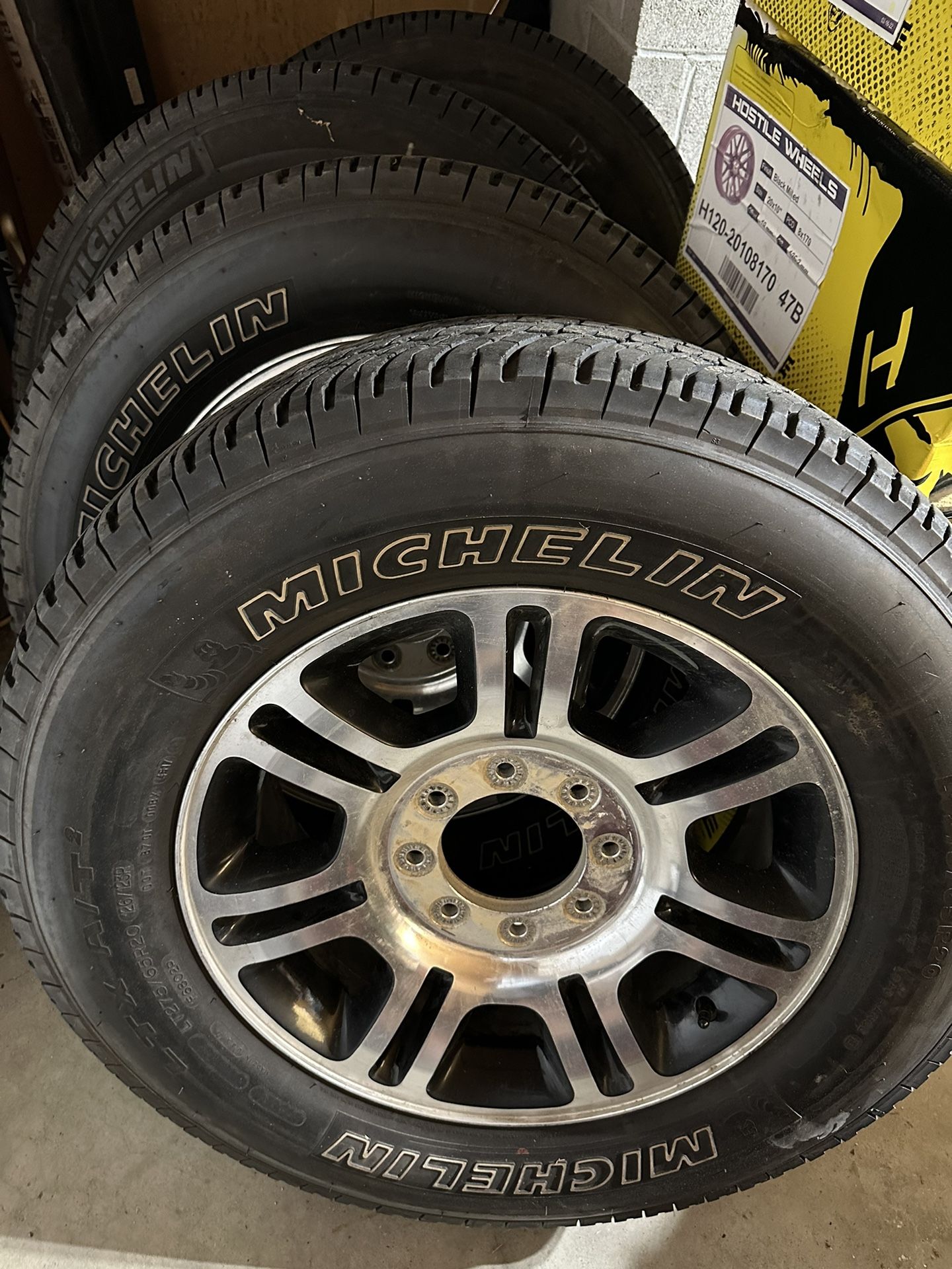 Factory Ford F250 Wheels