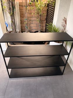 Shelf