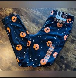 NWT Feeling Festive | ladies jet black witch hats Halloween leggings Pants Womens Size S Small