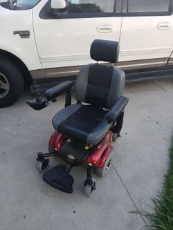 CTM HS-2850 Electric wheelchair..RED