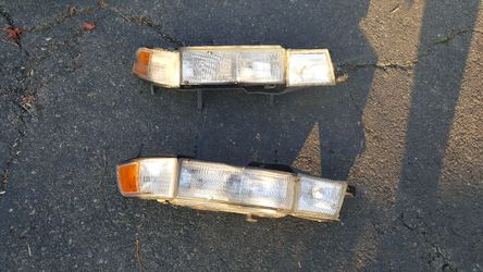 92 - 94 Acura vigor headlight set