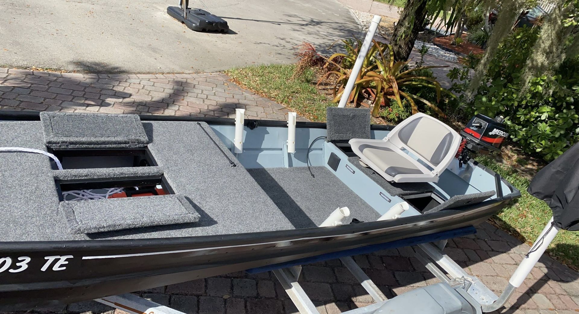 12ft Jon boat Skiff for Sale in Miami, FL OfferUp