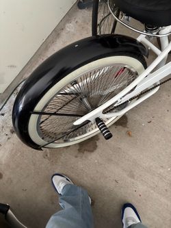 Old school bike negotiable