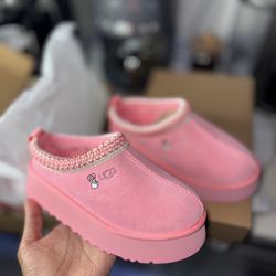 💕 NEW! 💕 UGG TAZZ LOVE 25 VALENTINES DAY EXCLUSIVES