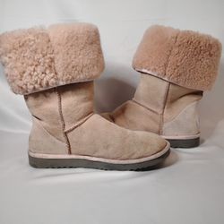UGG Women's Size 8W