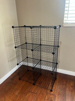 6-Cube Wire Grid Stackable Storage Organizer!