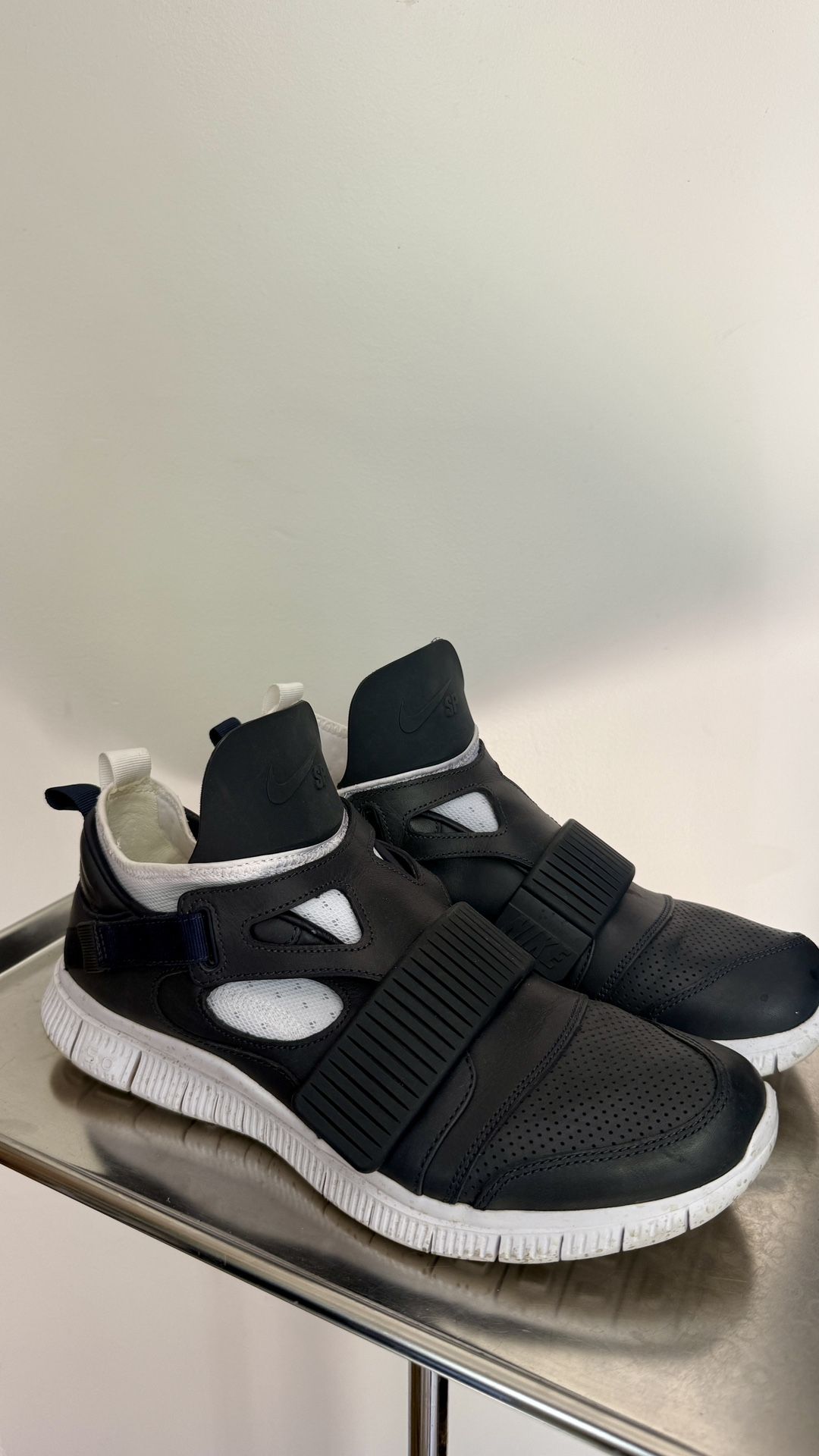 Nike Free Huarache Carnivore SP – Men's Size 13