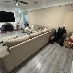Sectional Sofa 