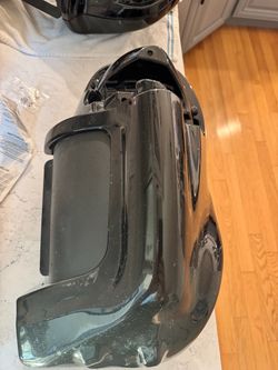 Harley Davidson lower fairing for speakers