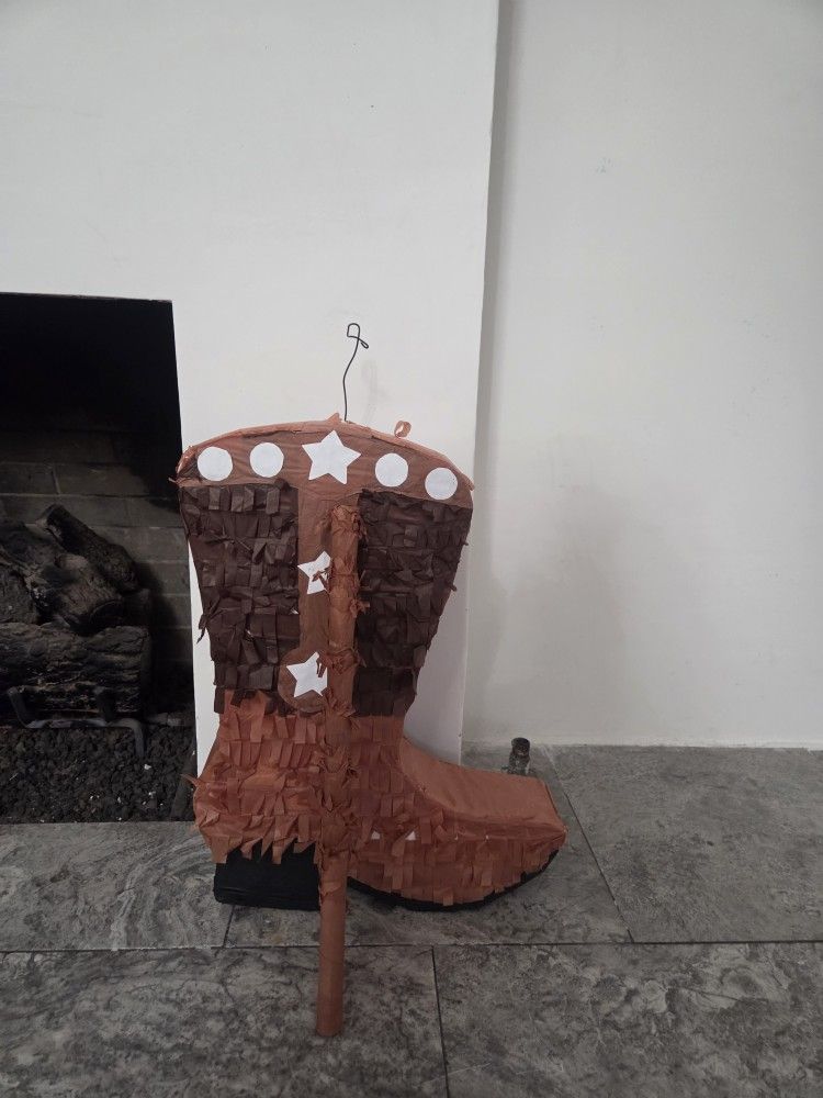 Mini Boot Piñata
