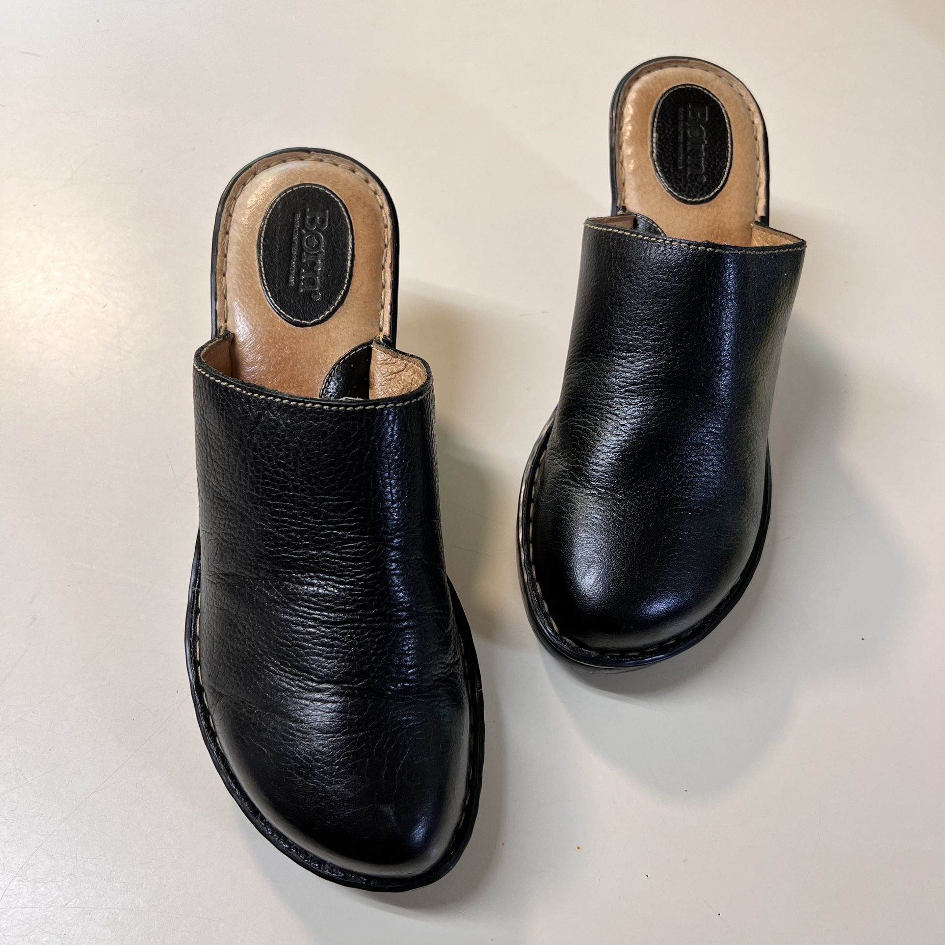 Born Black Leather Clogs Slip on Heels Shoes size 10