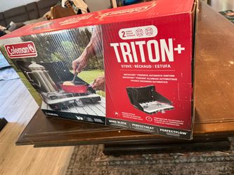 Coleman Triton+ 2 burner propane camping stove