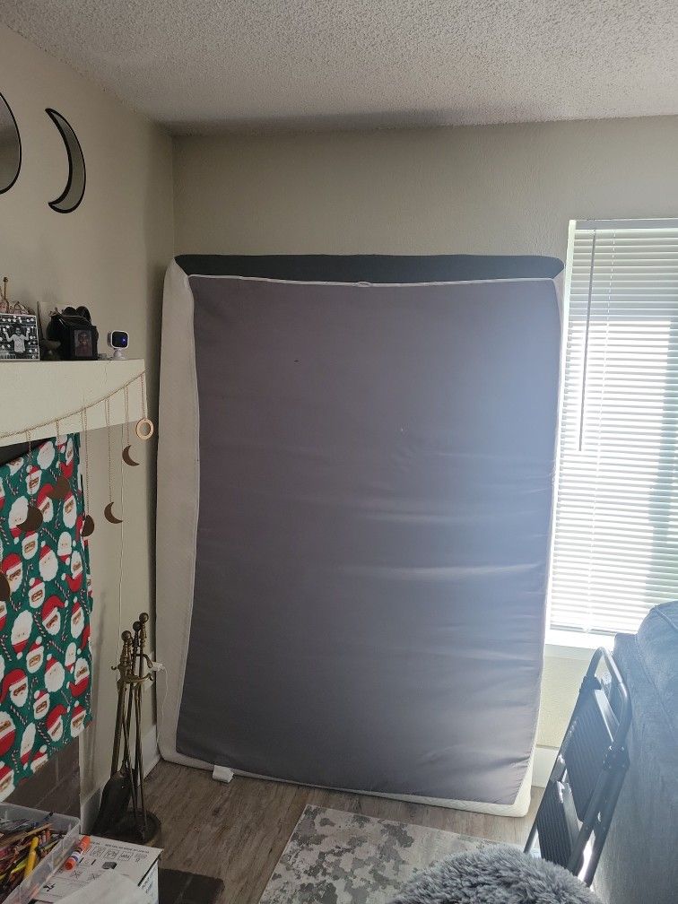 Full Size Matress