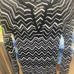 White/black Market Dress Small 