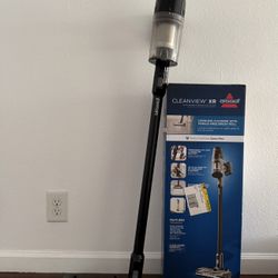 Bissell CleanView XR Cordless Vacuum + EXTRA Battery & Fast Charger
