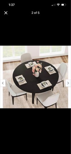 47" Round Dining Table for 4