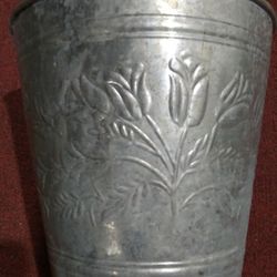 NEW NEVER USED LOVELY METAL EMBOSSED FLOWER  POT