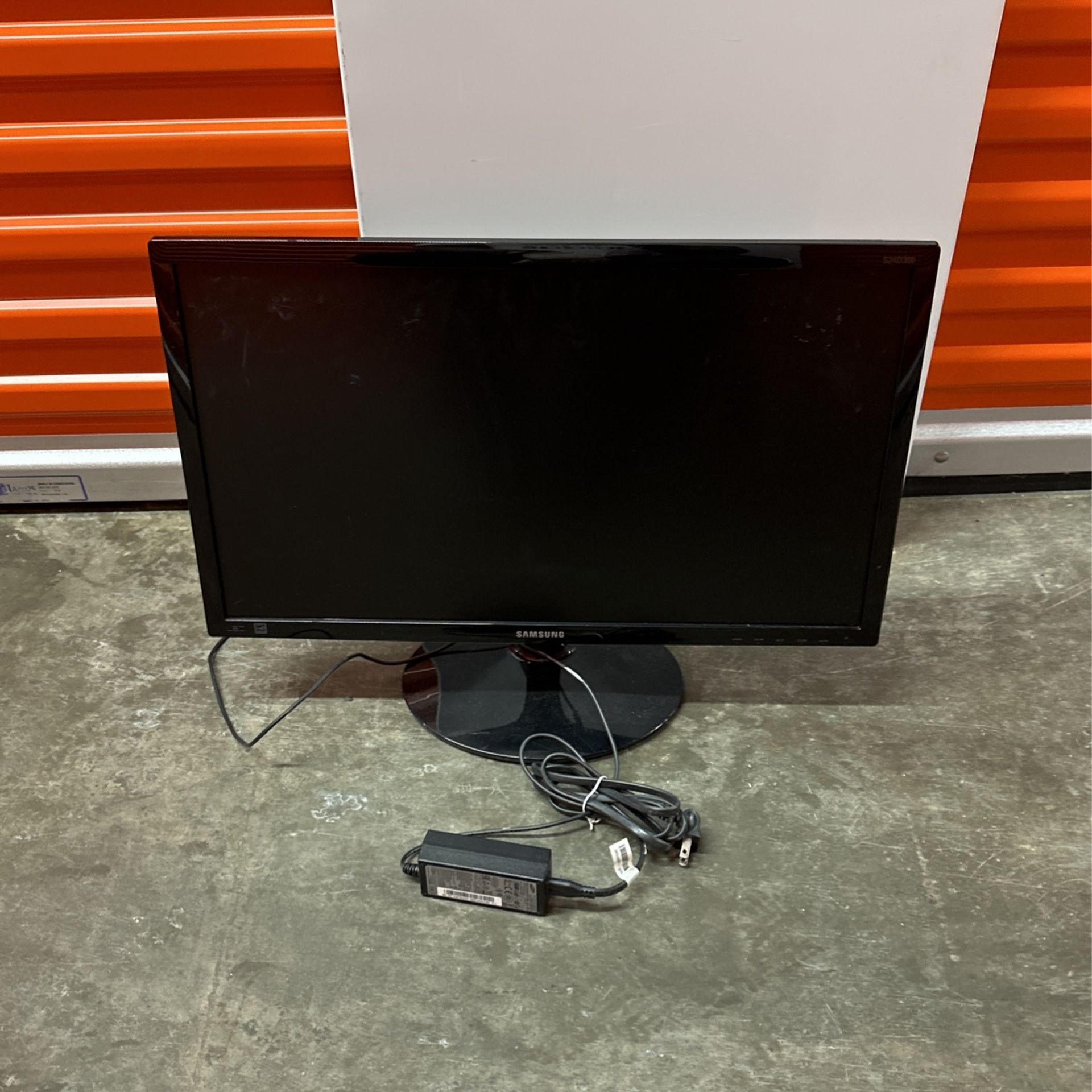 Samsung 19 Inches Monitor 