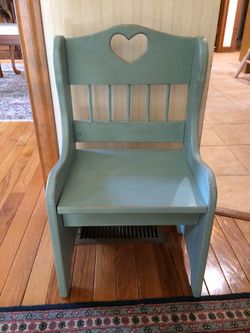 Chalk painted child’s chair