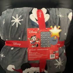 Mickey Mouse TWIN Plush Christmas Blanket 