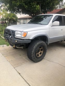 Toyota 4runner 2000 4x4