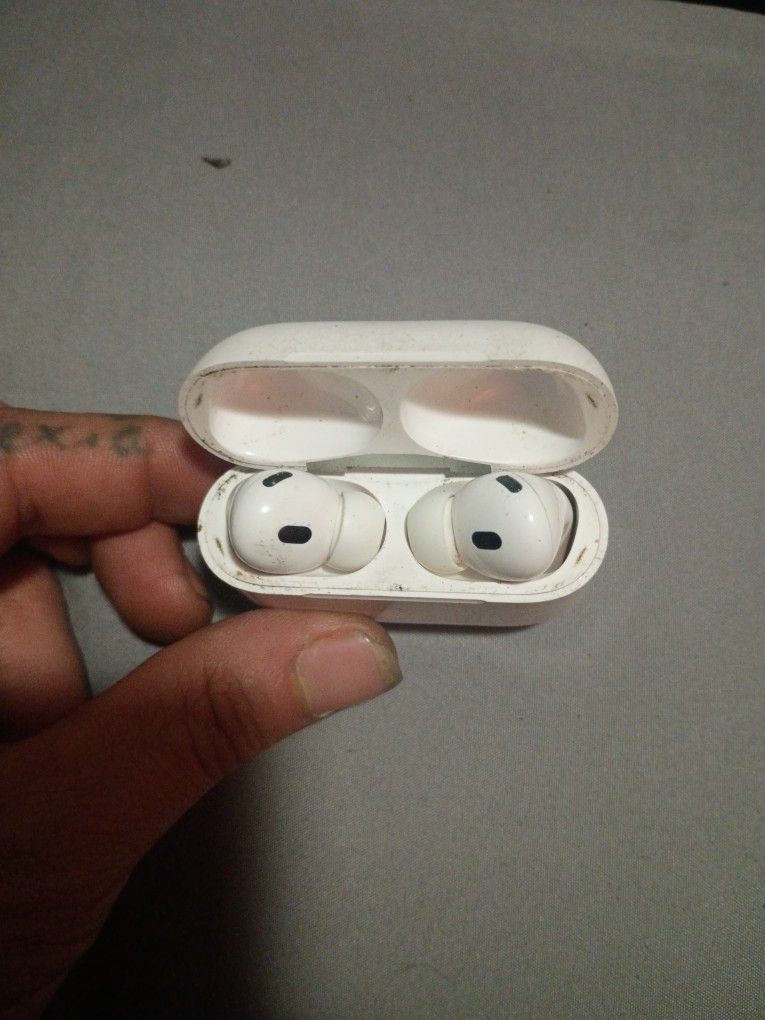 Air Pod Pro's 