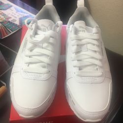 Tenis Nuevos Size 6 De  Mujer Marca  Puma New Never Used 
