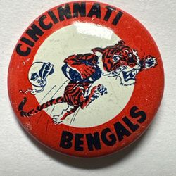 1960’s Football Pins Cincinnati Bengals NICE! LOOK!