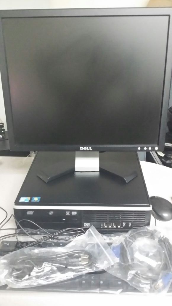 Hp intel core 2 Duo 4 GB RAM 250 GB HDD Windows 7 PRO; Keyboard; mouse ;Monitor included.(Available 200 desktop )