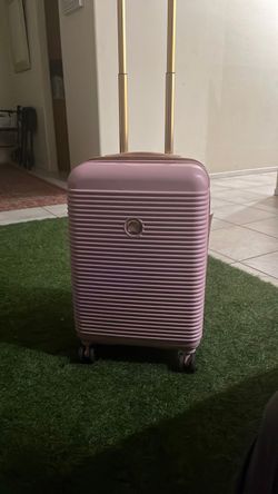 Delsey carry on spinner