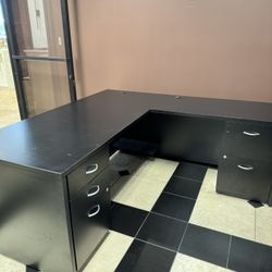 L-Shape Office Desk