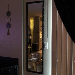 Body Mirror (2) 