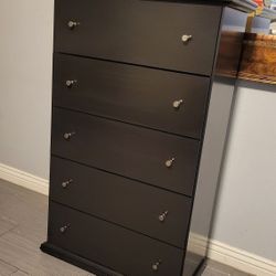 NICE BLACK TALL DRESSER 