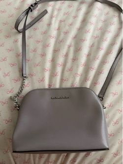 Michael Kors bag (authentic)