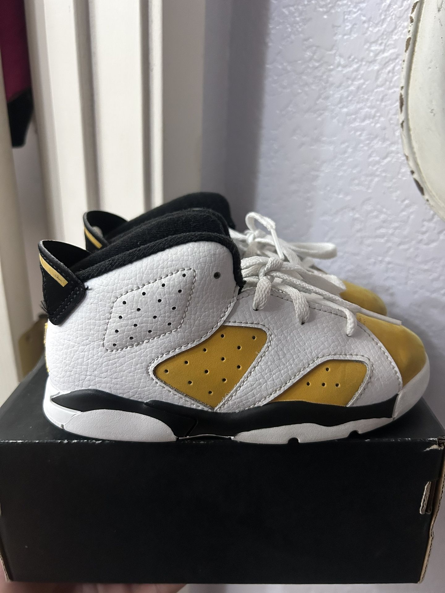 Jordan 6s 