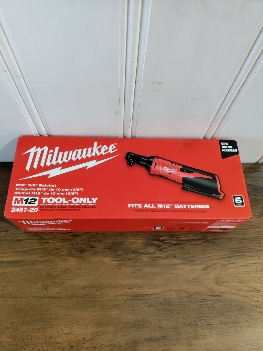 M12 Milwaukee Lithium-Ion Cordless 3/8 in. Ratchet (Tool-Only)
