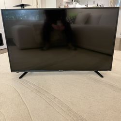 Hisense 43r7e 4k 43 inch TV