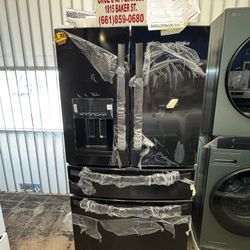 Whirlpool Standard-Depth 24.5-cu ft 4 -Door 36-in Wide French Door Refrigerator with Ice Maker with Water and Ice Dispenser ( Stainless Steel ) ENERGY