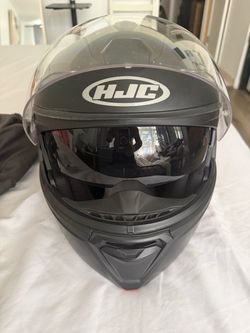 HJC Full-Face Motorcycle Helmet Matte Black