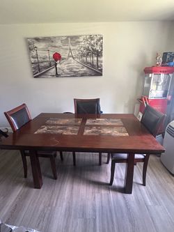Kitchen table