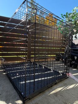 XL dog crate