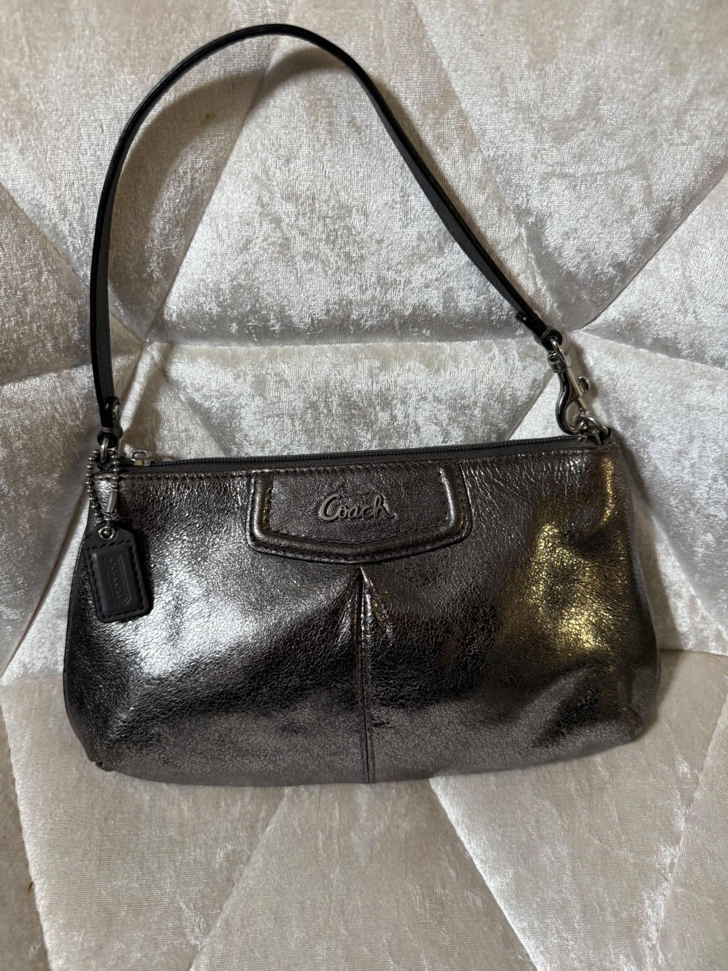 Vintage Y2k Coach Ashley Leather Large Wristlet