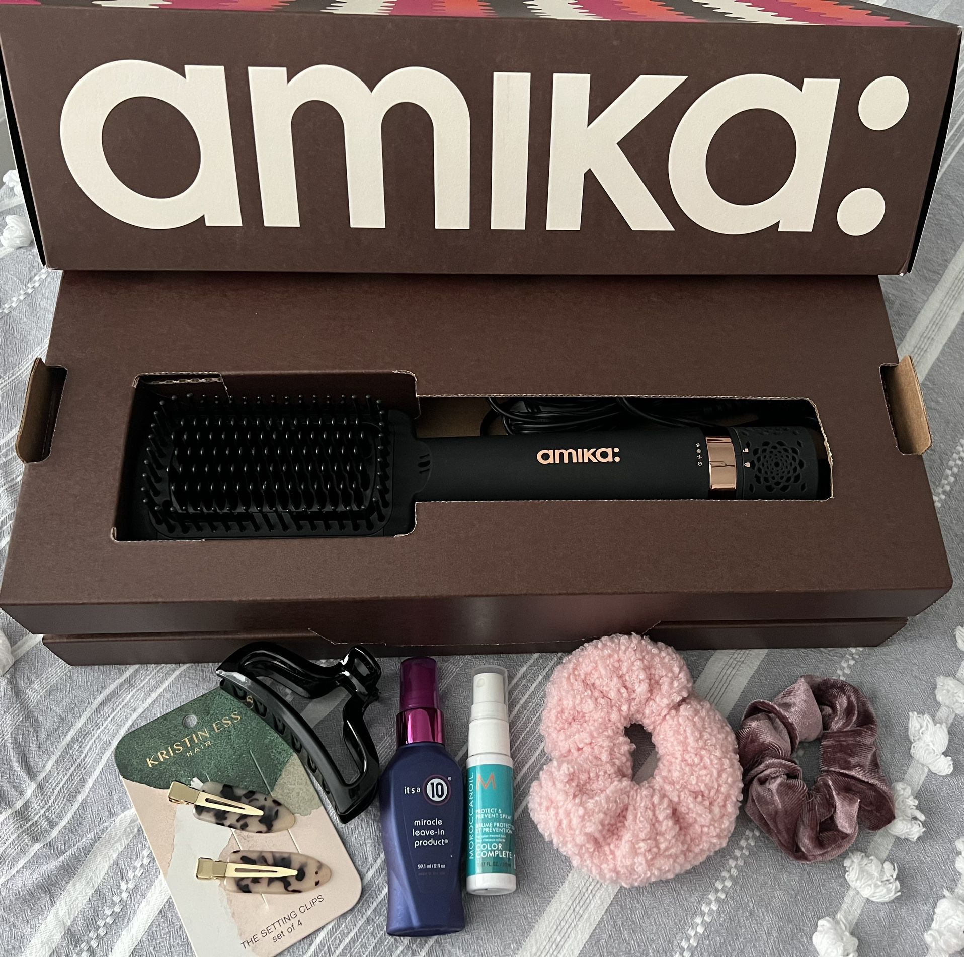 Amika double agent 2-in-1 straightening blow dryer brush